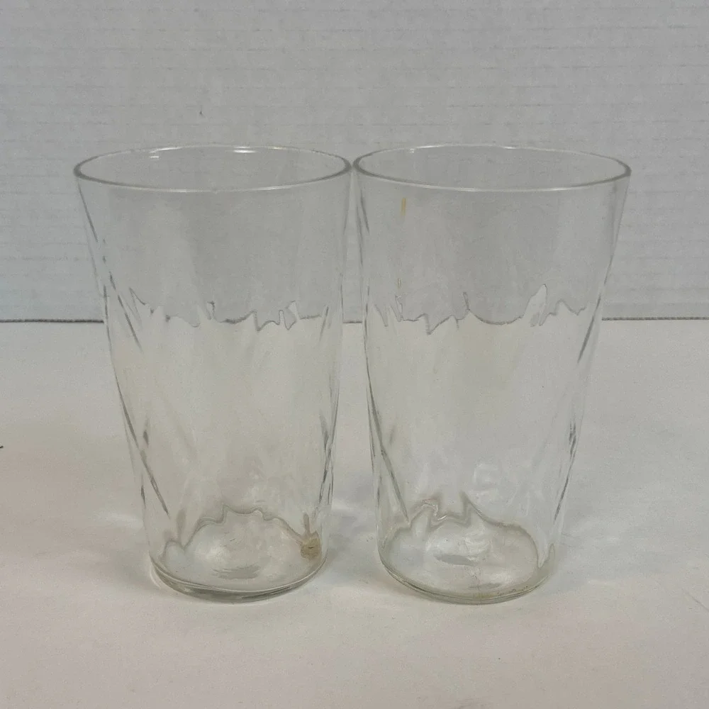 Vintage Clear Glass Diamond Quilted Tumblers Set of 2 Textured Drinking Glasses